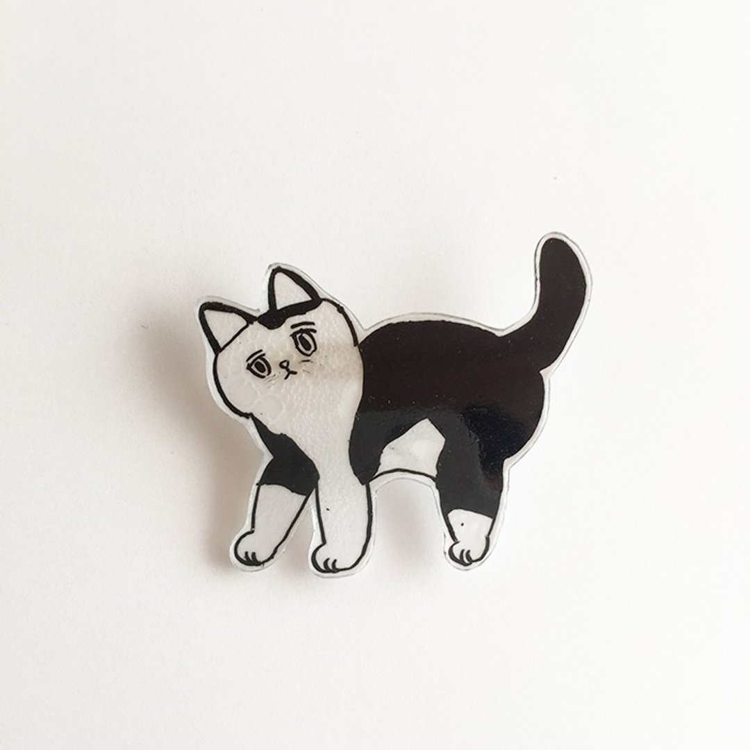 Tokotoko! Prabang brooch of black-and-white cat - 胸针 - 纸 白色