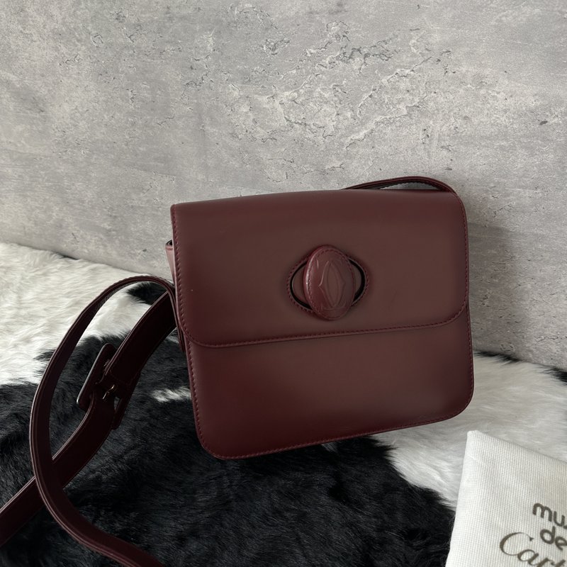 Cartier 卡地亚 Mini 蛋蛋turn lock Egg 包 - 侧背包/斜挎包 - 真皮 红色