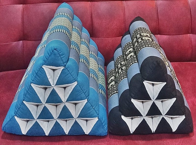 单人三角枕头，2种尺寸，10格、15格，泰式纹饰枕头，靠垫，木棉枕头 - 枕头/抱枕 - 棉．麻 灰色