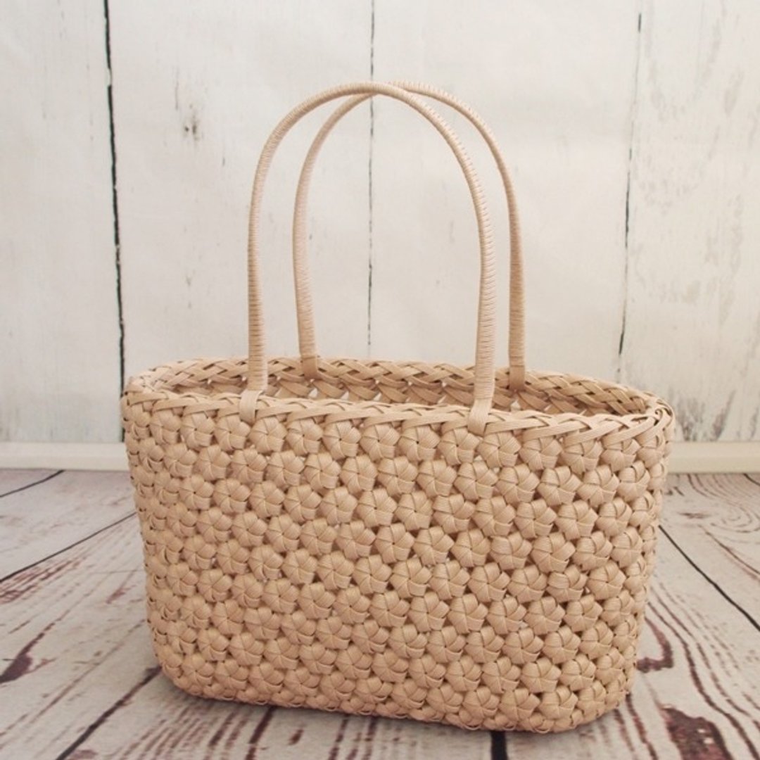 Flower knotted kraft bag · Pink - 侧背包/斜挎包 - 纸 粉红色