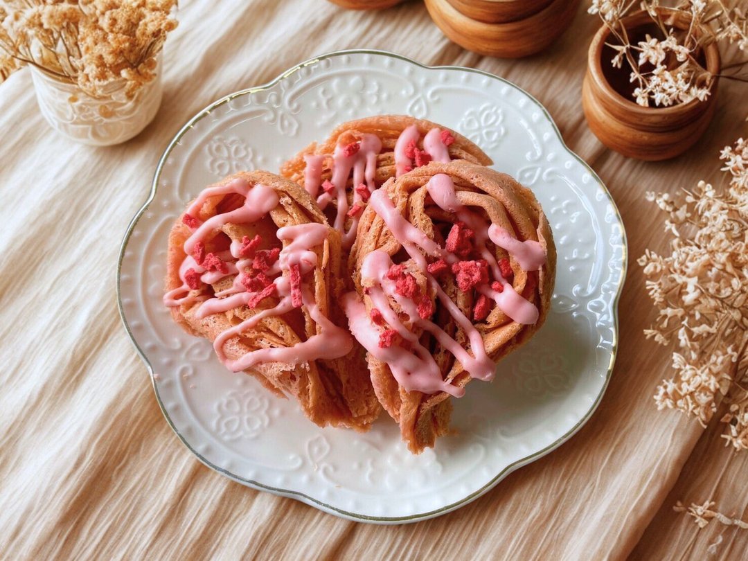 NEW 太空草莓蛋卷】 Strawberry Eggrolls. 粒粒酥脆酸甜绽放 - 零食/点心 - 新鲜食材 