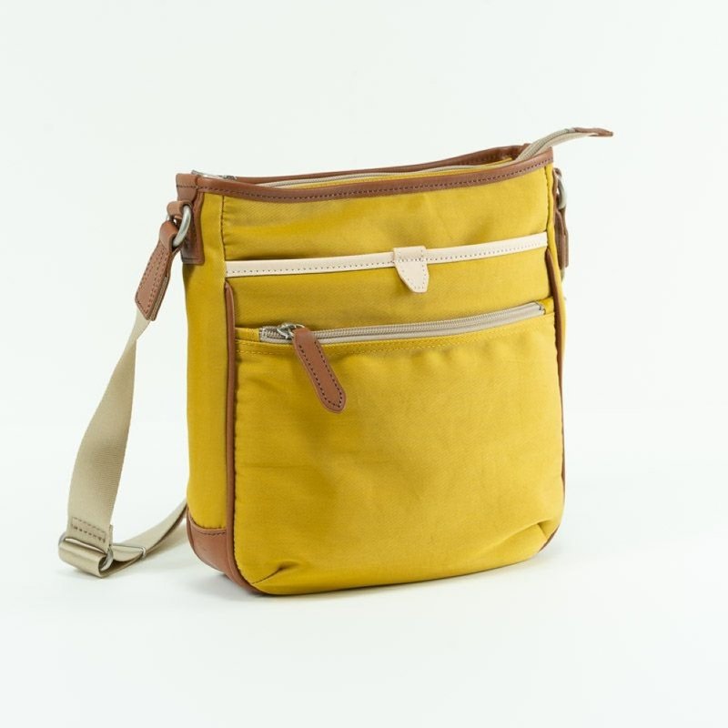 交换礼物 Kagen MASK+直立肩包 芥末色 斜背包 小方包 - 侧背包/斜挎包 - 真皮 黄色