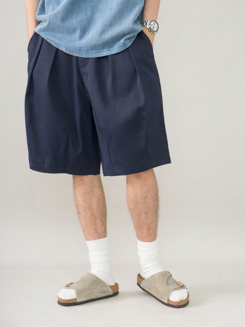 SHORTS 日系雙褶短褲 藏青色潮流休閒寬鬆法式五分褲 - 男士长裤 - 棉．麻 蓝色