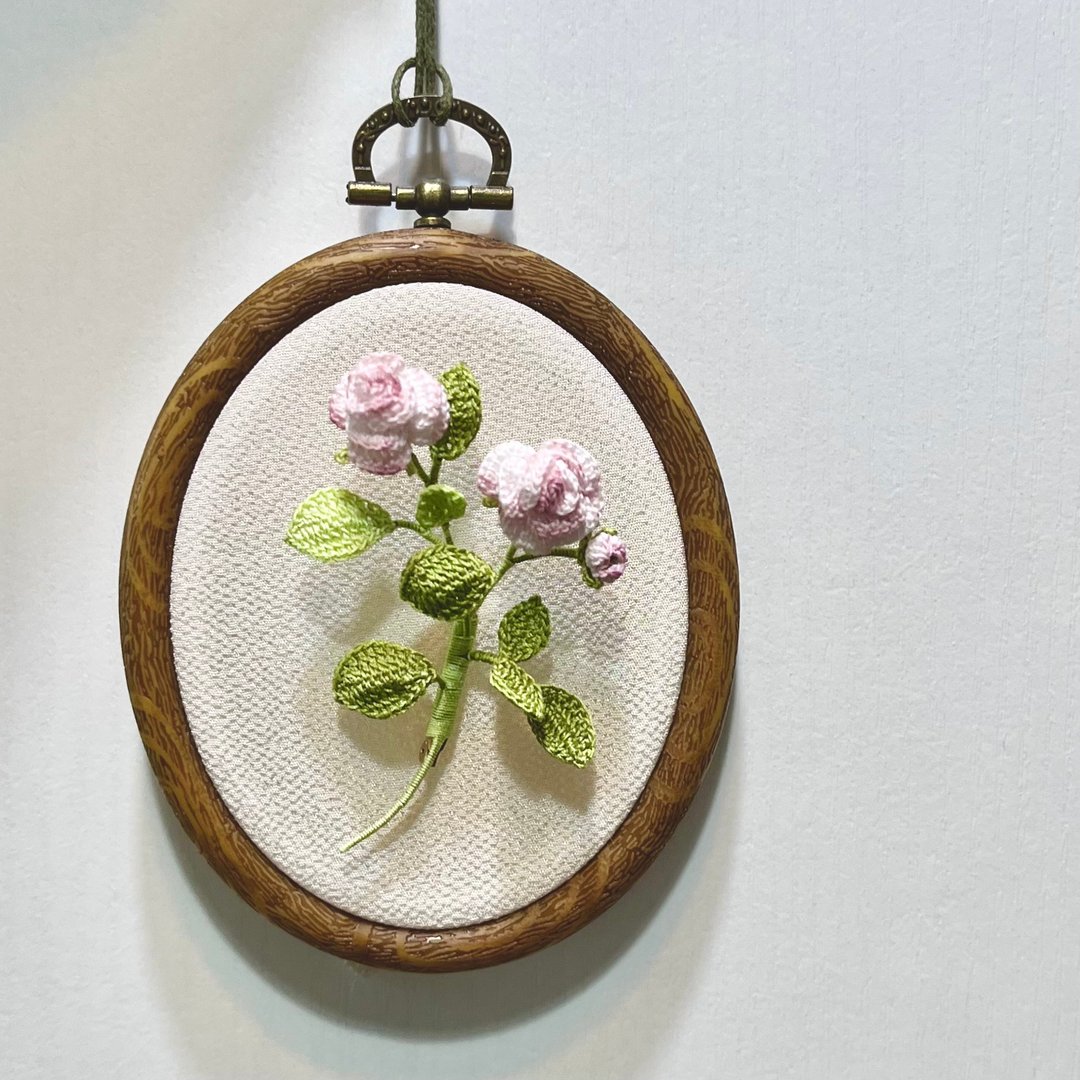 Rose • 蔷薇 玫瑰 钩花编织 胸针襟花饰品 花画挂画 摆设 礼物 - 胸针 - 棉 多色