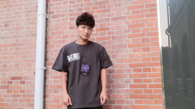 AMIN'S SHINY WORLD 手工民族图腾翻盖钱包 - 皮夹/钱包 - 棉．麻 多色