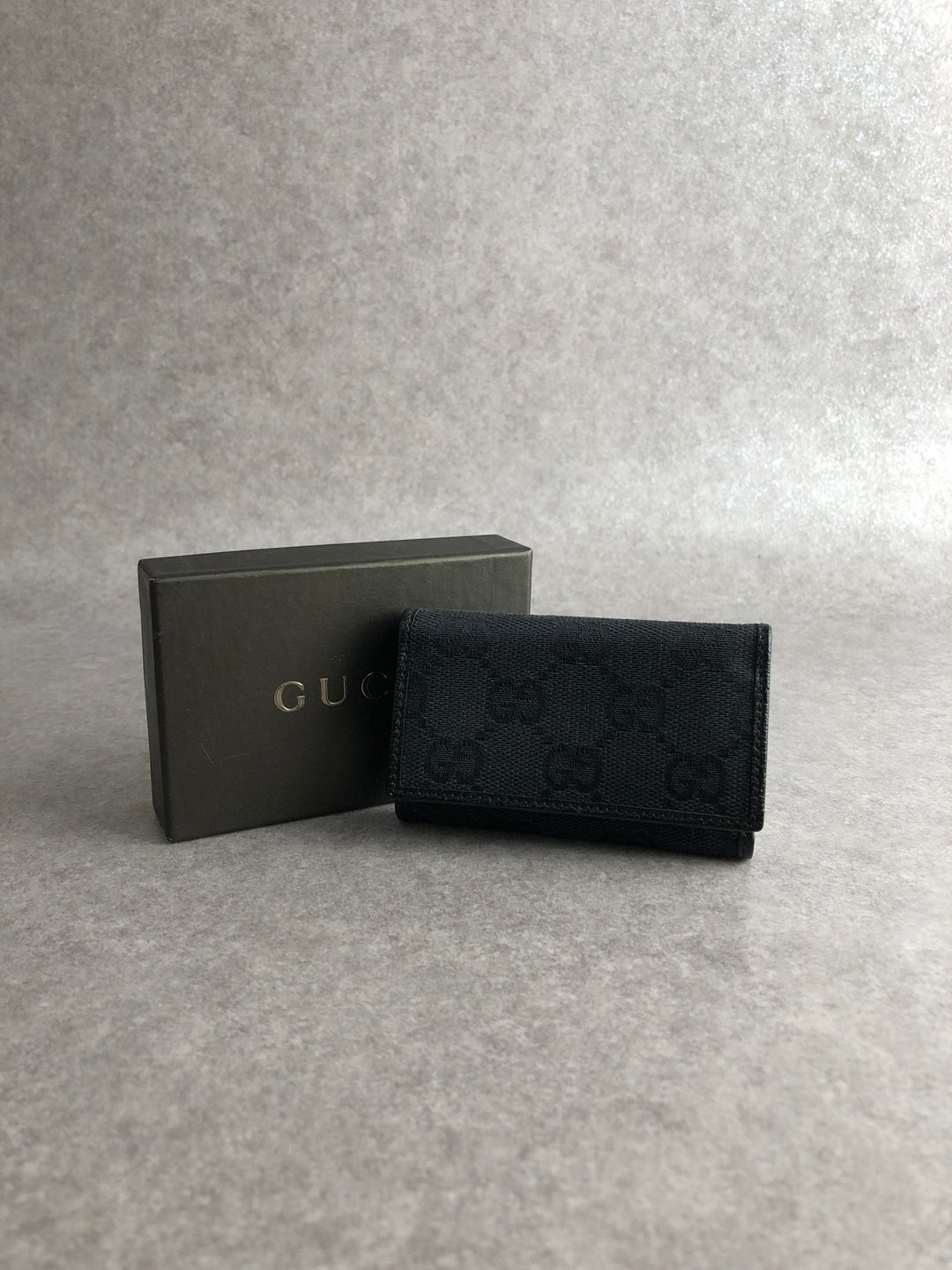 【日本直送 名牌中古包】GUCCI 古驰 GG 图案 钥匙包 黑色 帆布 6 连 04564R F40IR 1000 vintage ureigf - 钥匙链/钥匙包 - 棉 黑色