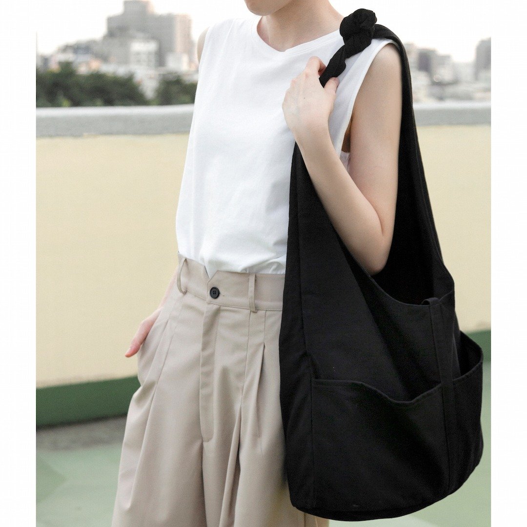黑色丹宁布打结旅行漂流人包 BLACK DENIM HOBO BAG - 侧背包/斜挎包 - 棉 黑色