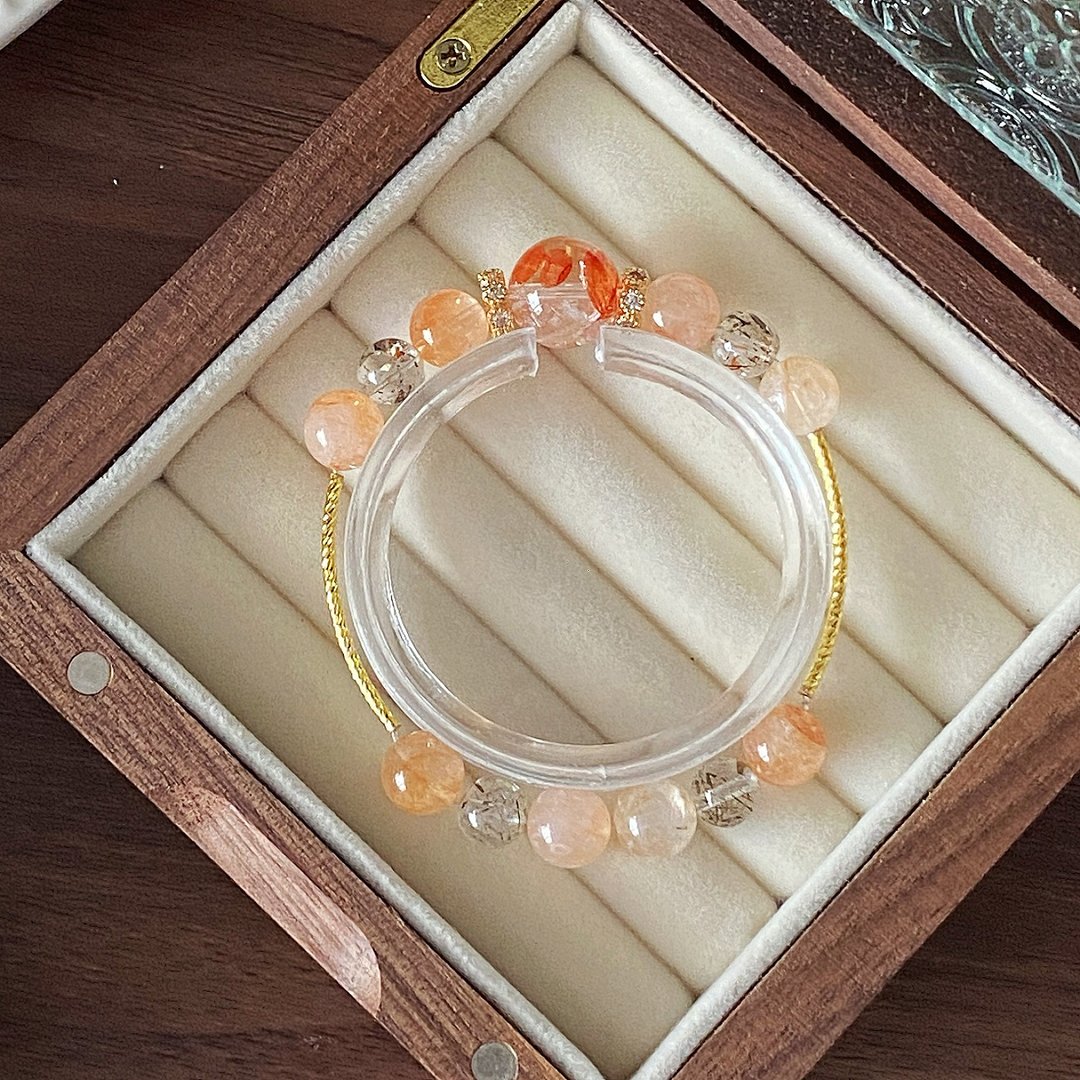 Amelia Jewelry丨红云纱 • 天然鸩羽胶花黑金超七原创设计手串 - 手链/手环 - 水晶 橘色