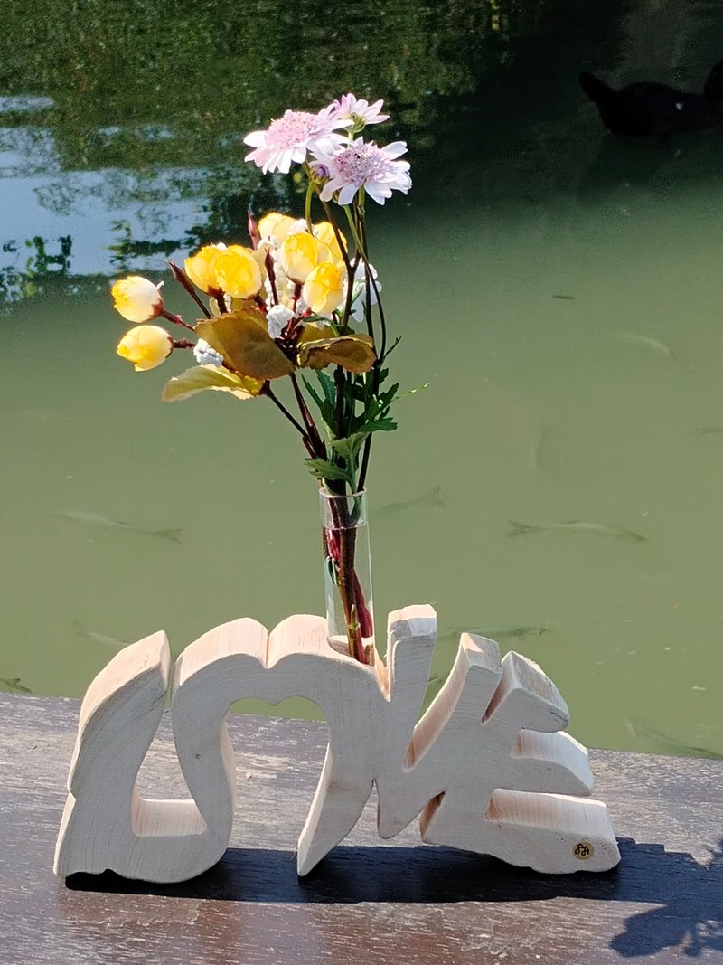 LOVE 爱花器 - 花瓶/陶器 - 木头 