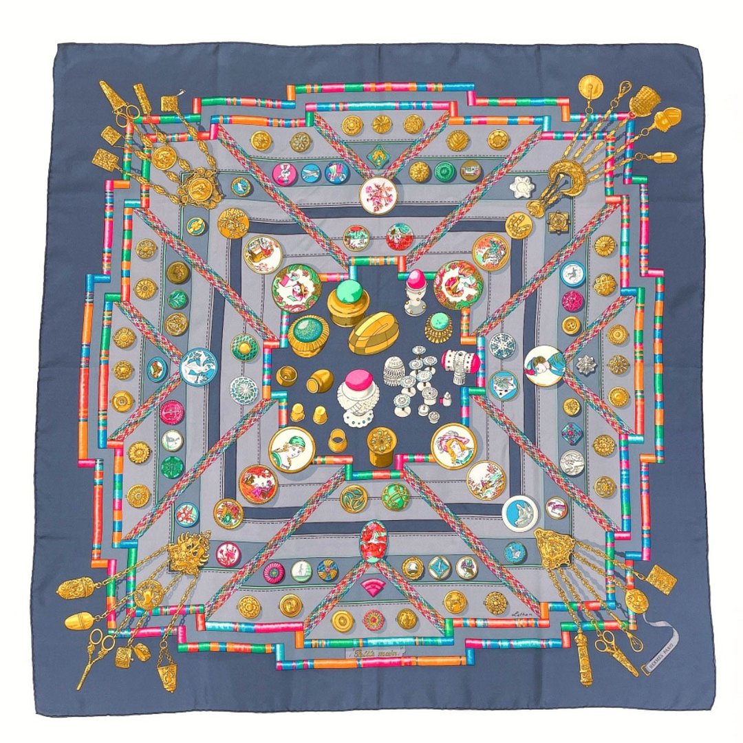 【日本直送 二手美品】爱马仕 HERMES 丝巾 Square 90 大尺寸方巾 Petite Main 小裁缝师 - 丝巾 - 丝．绢 蓝色