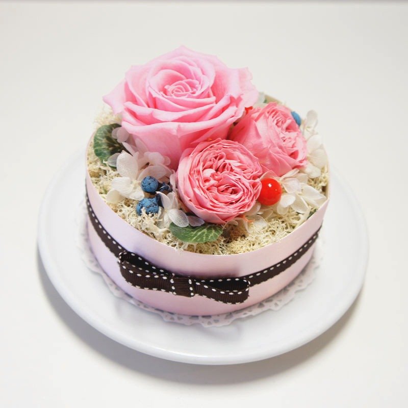 《NEW》粉色不凋花 圆形蛋糕造型 掌心花礼 (附有玫瑰花香) - 植栽/盆栽 - 植物．花 粉红色