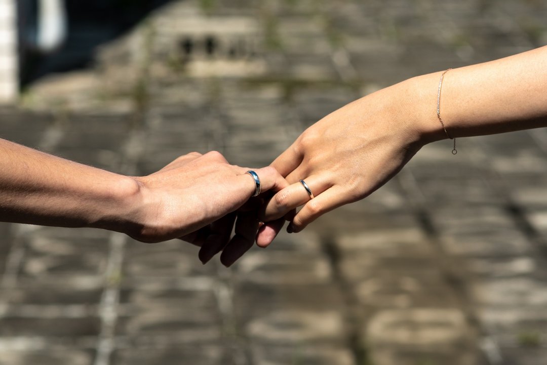 【礼物】Believes In Love 情人对戒 • 纯银戒指厚18K金 - 对戒 - 纯银 银色