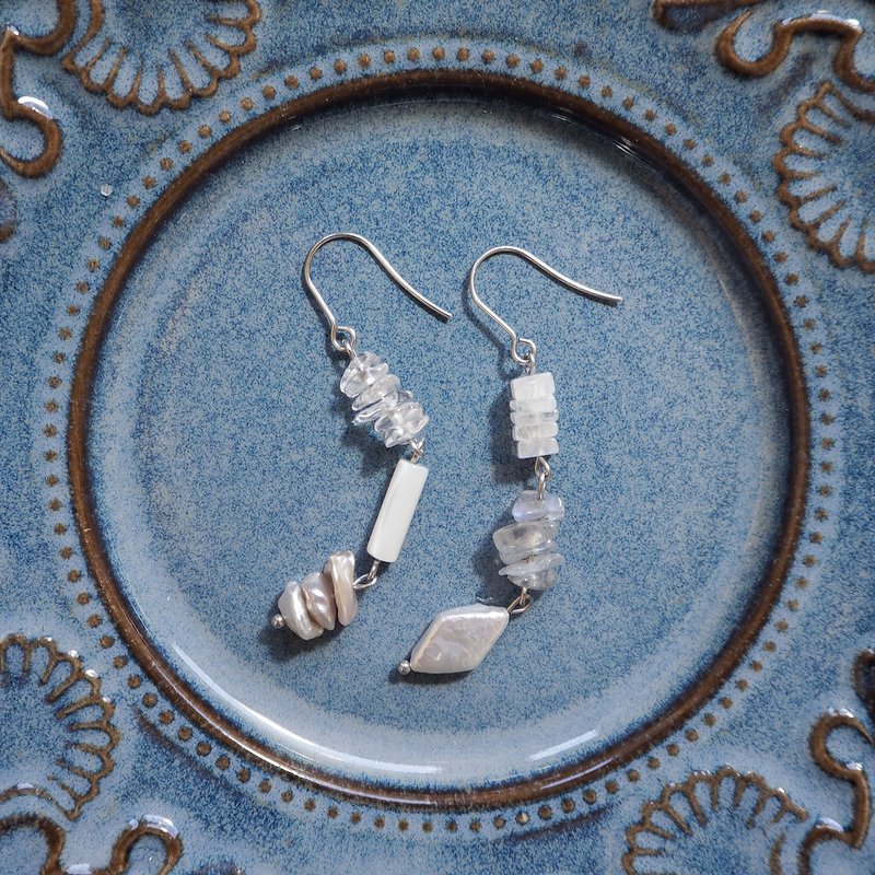 白色狂想曲 - 珍珠与半宝石 - 耳环 - 致  冰川系列 - 耳环/耳夹 - 其他材质 