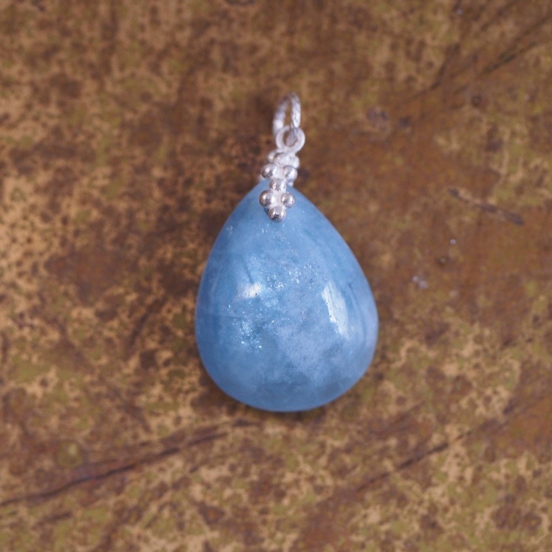 海蓝宝石 海水蓝宝石 Aquamarine 三月诞生石 手工纯银坠子 - 项链 - 半宝石 蓝色