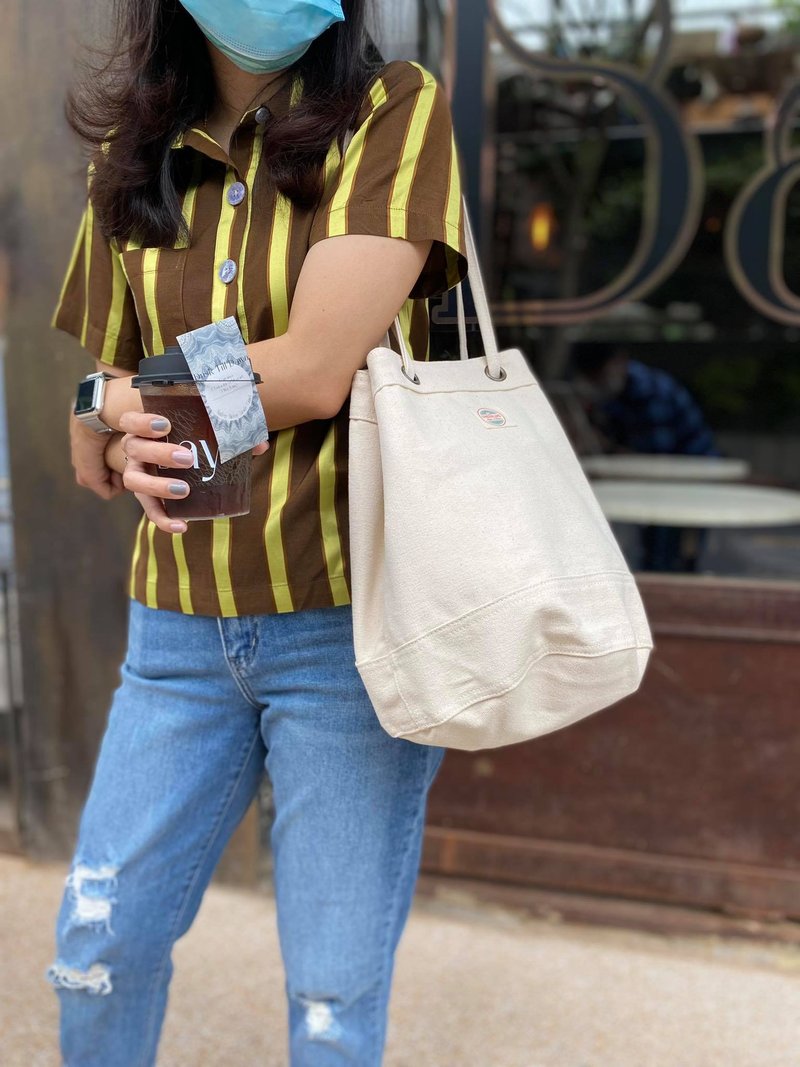 White Canvas 2way Bucket Bag w/ Strap Leather Handles - 侧背包/斜挎包 - 棉．麻 白色