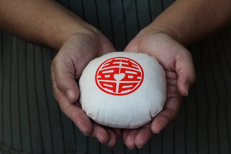 椪饼造型屏幕清洁球∣台南文化创意∣月子饼∣香饼∣婚礼小物 - 其他 - 棉．麻 