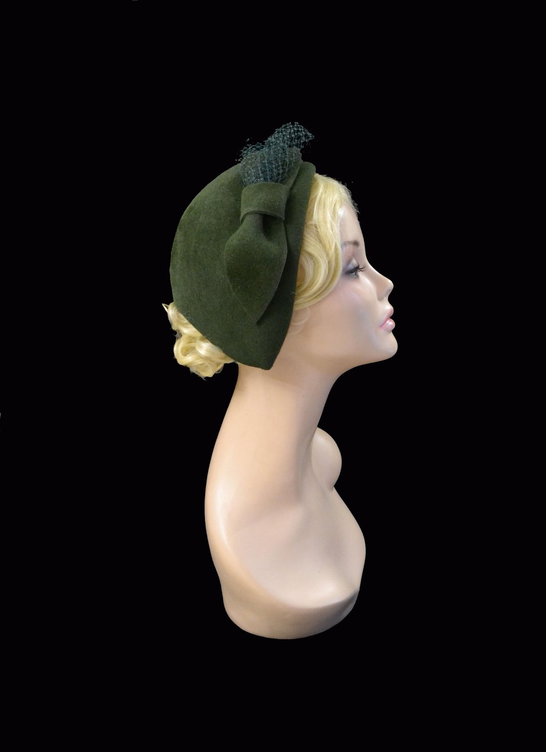 green cloche hat, 1920s style hat, winter hat, half hat,1930s hat, 1940s hat - 帽子 - 其他材质 绿色