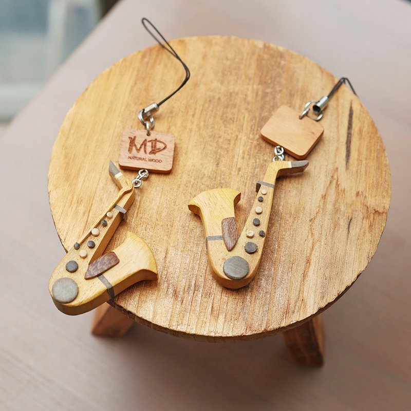 MD 仿真乐器吊饰 萨克斯风 - 钥匙链/钥匙包 - 木头 卡其色