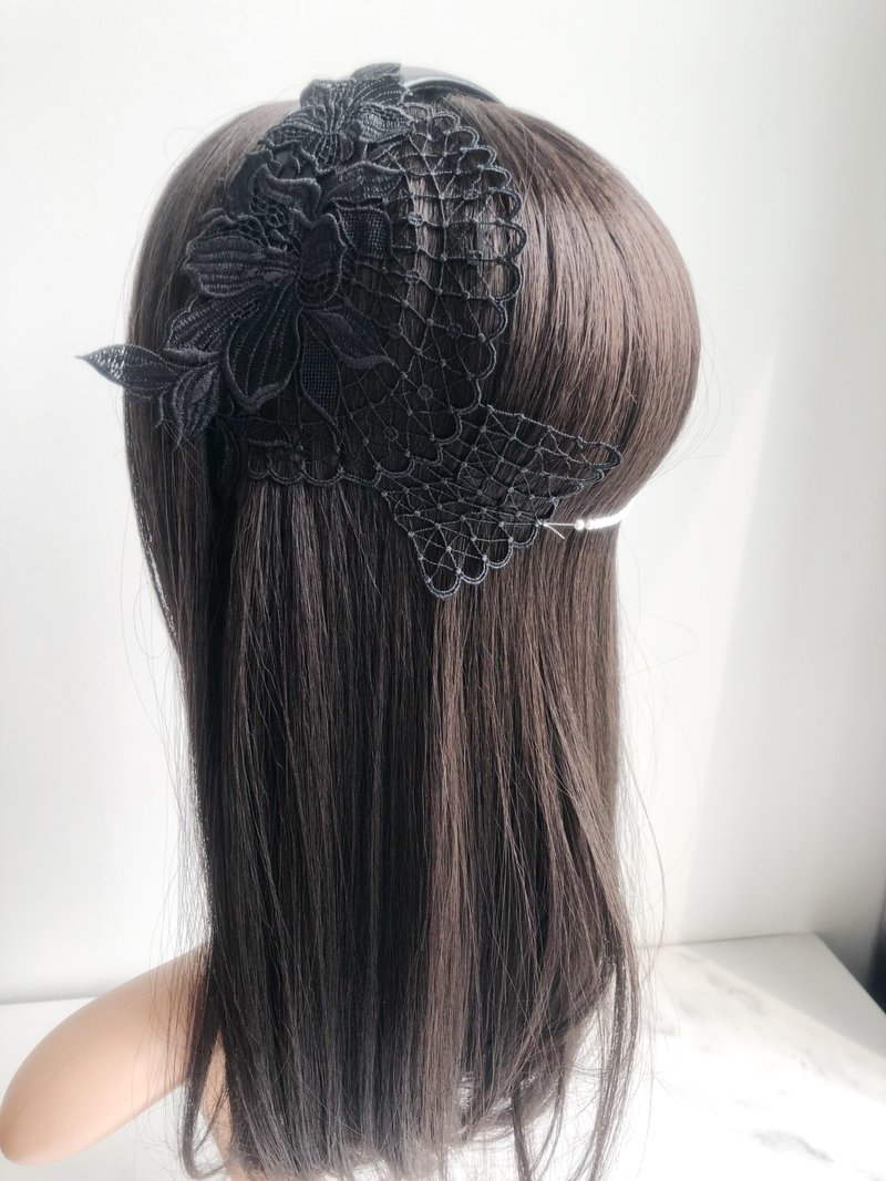 黑色单边花篮蕾丝包头发箍 - 发带/发箍 - 其他材质 黑色