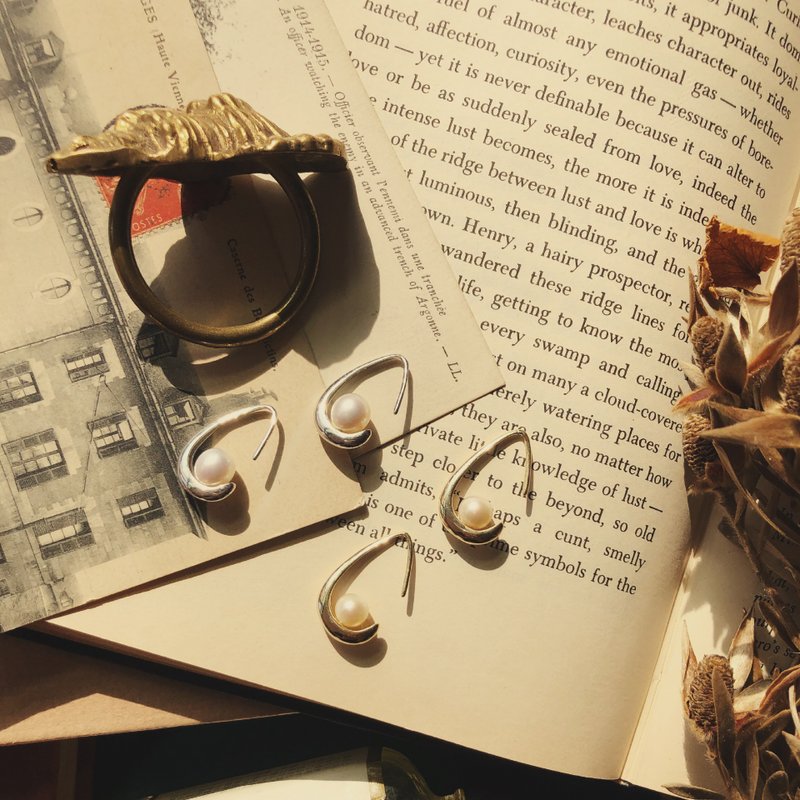 水滴厚金珍珠耳环 - 耳环/耳夹 - 珍珠 白色