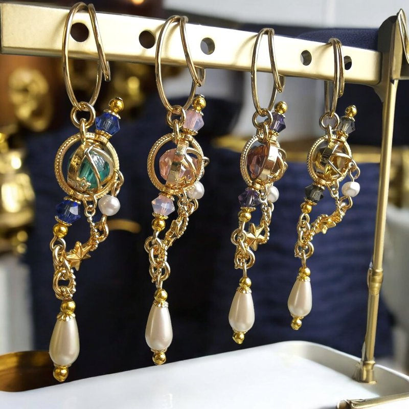 月之摇篮与天球仪 耳骨夹 (金色) - 其他 - 玻璃 多色