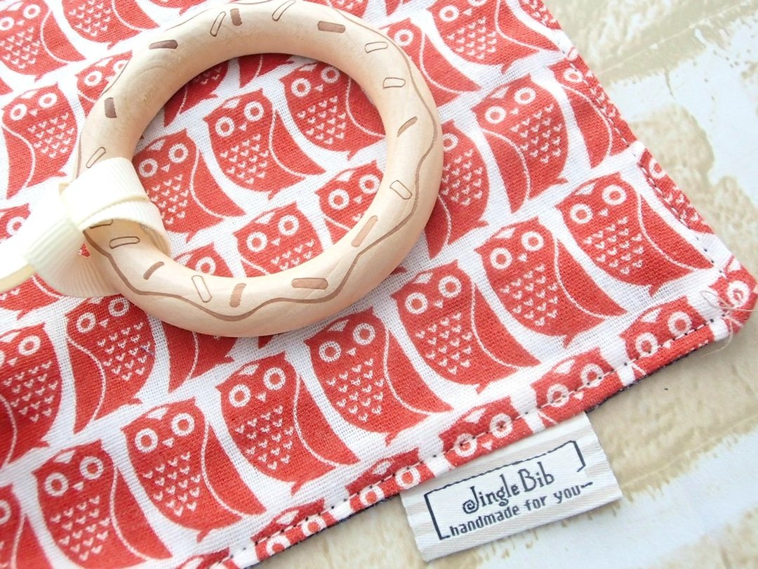 Baby Teething Blanket, Rattle  Wooden Toy, Japanese Cotton, Orange Red Owl - 玩具/玩偶 - 木头 红色