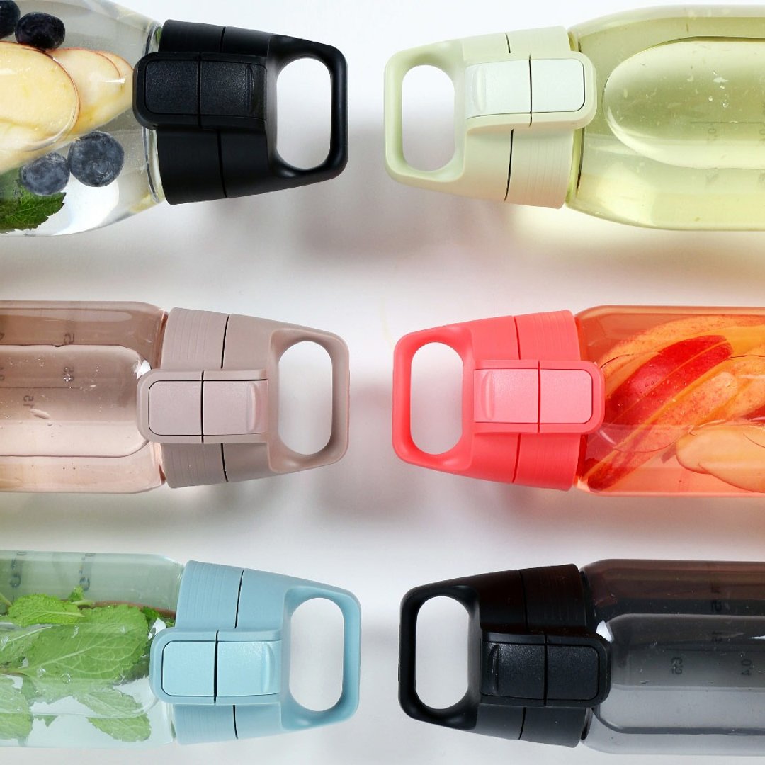 瑞士百年 SIGG 全彩 Tritan 弹盖耐冲击运动水瓶 1500ml - 水瓶/水壶 - 塑料 透明