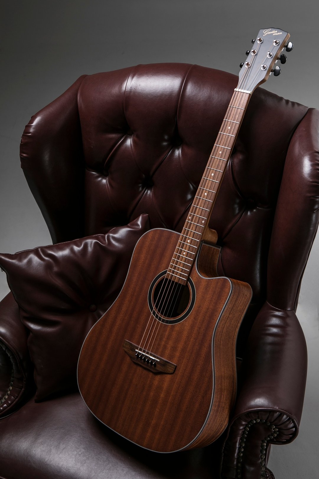 台湾原创 guitarman D-31B 41寸 全桃花心面单板 手工经典D桶吉他 - 吉他/乐器 - 木头 