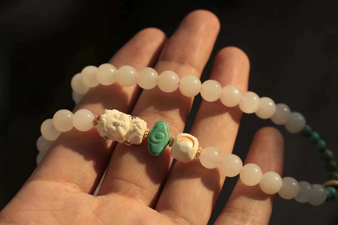 和田 藕粉 凝串。生命灵数8 - 手链/手环 - 宝石 