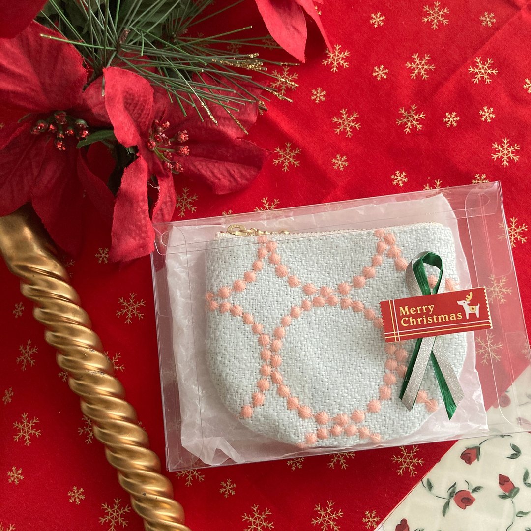 Christmas wrapping possible coin case mini pouch handmade circle pattern round type birthday gift exchange gift birthday celebration - 零钱包 - 棉．麻 