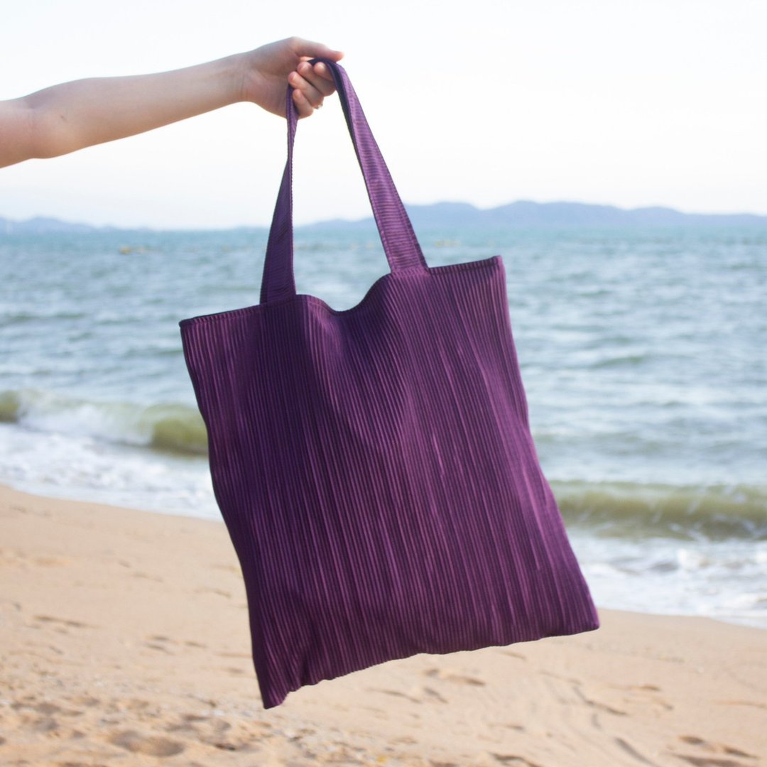 Everyday bag / Pleated fabric - 手提包/手提袋 - 其他材质 紫色