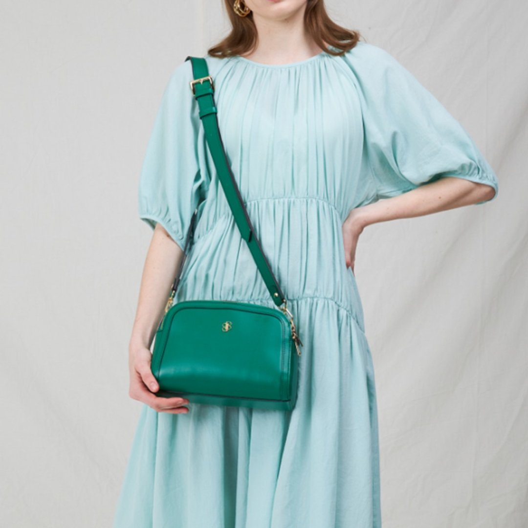 Bag to Basics 韩国制 Vegan Leather  VALEN 拉鏈包包 - 侧背包/斜挎包 - 环保材料 