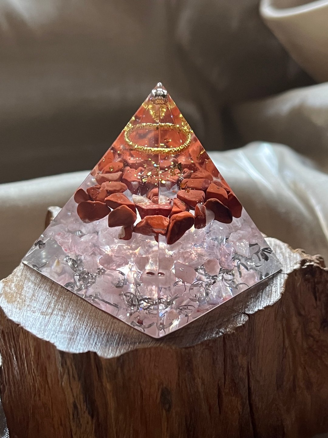 订制【奥刚能量塔-给回归爱的你】红碧玉/粉晶-奥根金字塔 - 摆饰 - 树脂 透明
