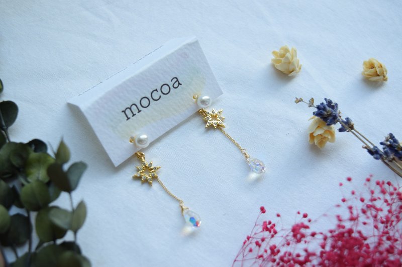 Drops of stars - 耳环/耳夹 - 压克力 白色