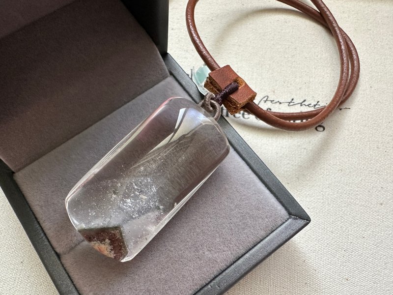 白幽灵隐山四季千层山幽灵 牛皮绳项链 - 项链 - 水晶 