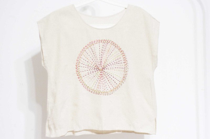 生日礼物 限量一件 手工刺绣棉上衣 / 印度棉上衣 / 手织布宽版上衣 / 花朵宽版上衣 / ethnic tops - 圆形彩虹 重工刺绣embroidery - 女装上衣 - 棉．麻 多色