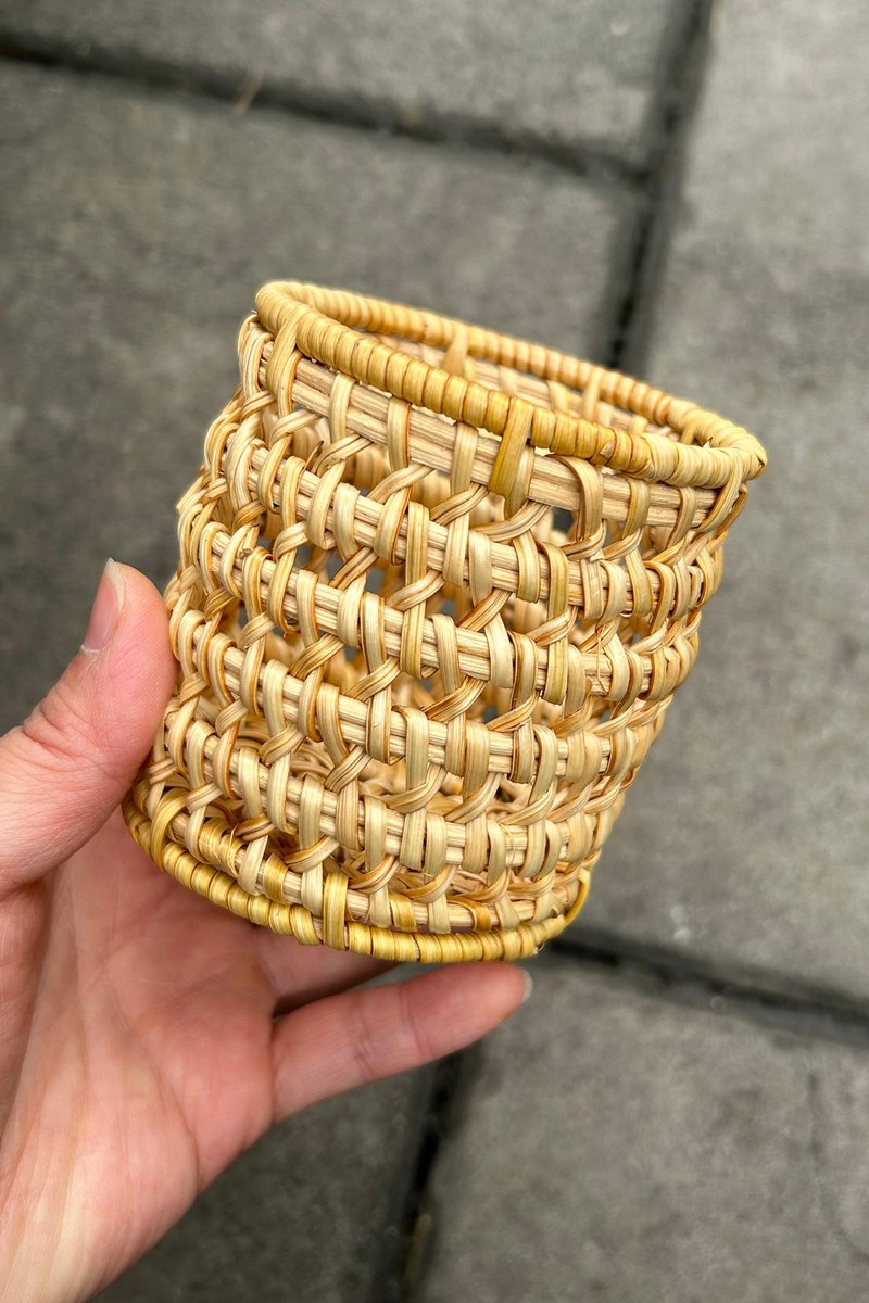 藤编系列 | 镂空精致收纳筒 | 桌面收纳 花器摆设 | 天然藤 - 收纳用品 - 植物．花 