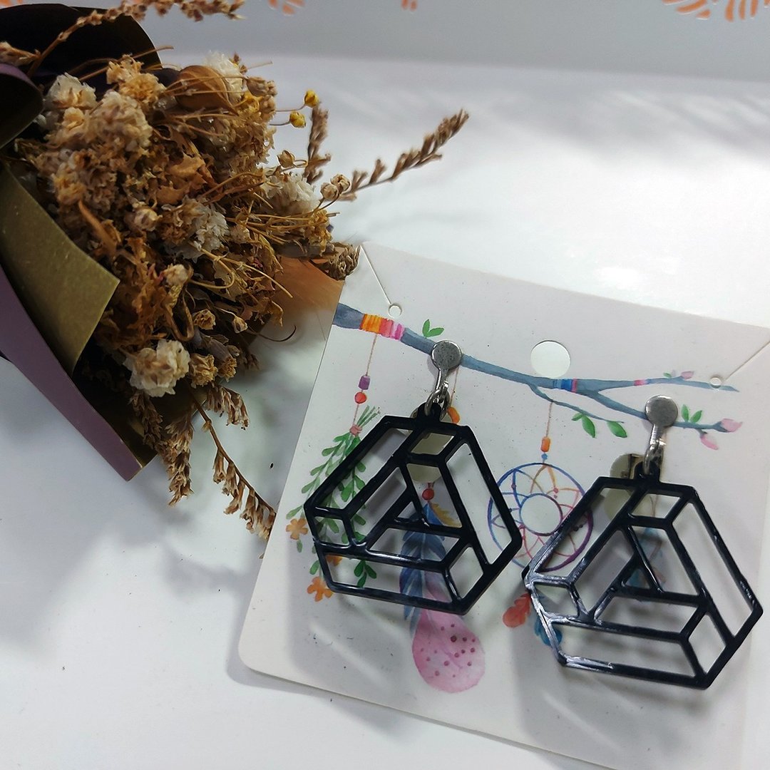 个性耳环 - 六角几何 - 耳环/耳夹 - 压克力 黑色