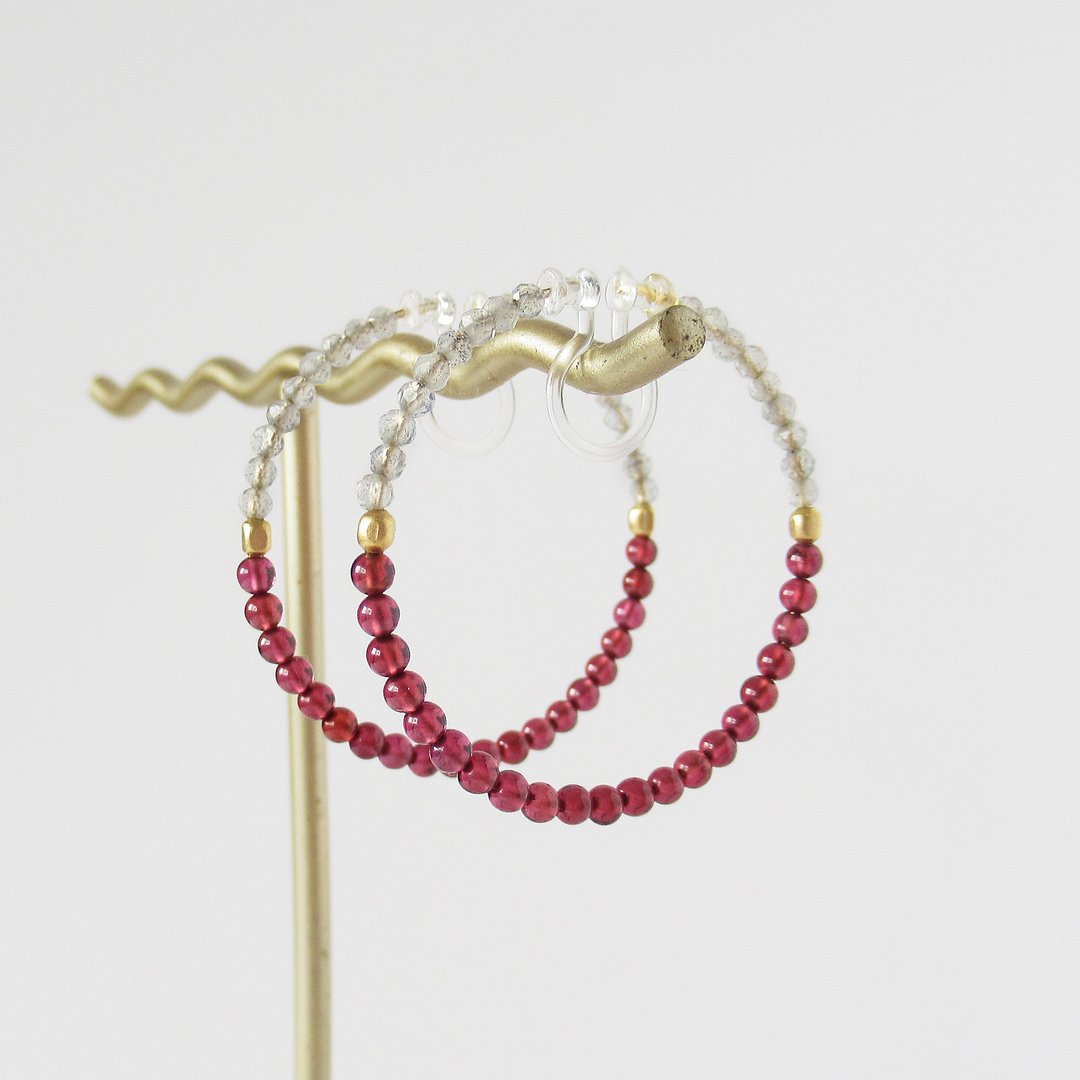 Garnet and labradorite, hoop earrings 夾式耳環 - 耳环/耳夹 - 石头 红色
