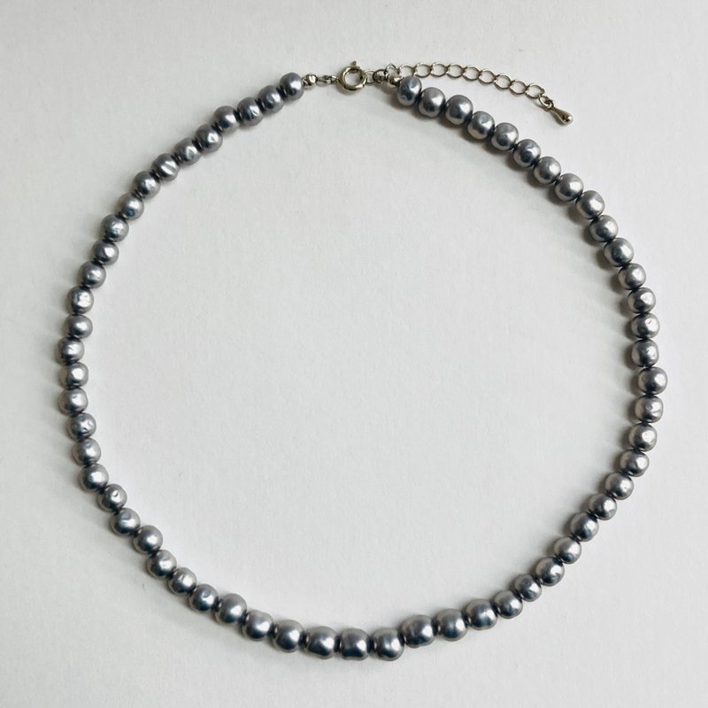 玻璃巴洛克珍珠混搭项链 / 约 6x7mm，全长约 42cm + 5cm / 丁香蓝灰 / 日本制造 - 项链 - 玻璃 紫色