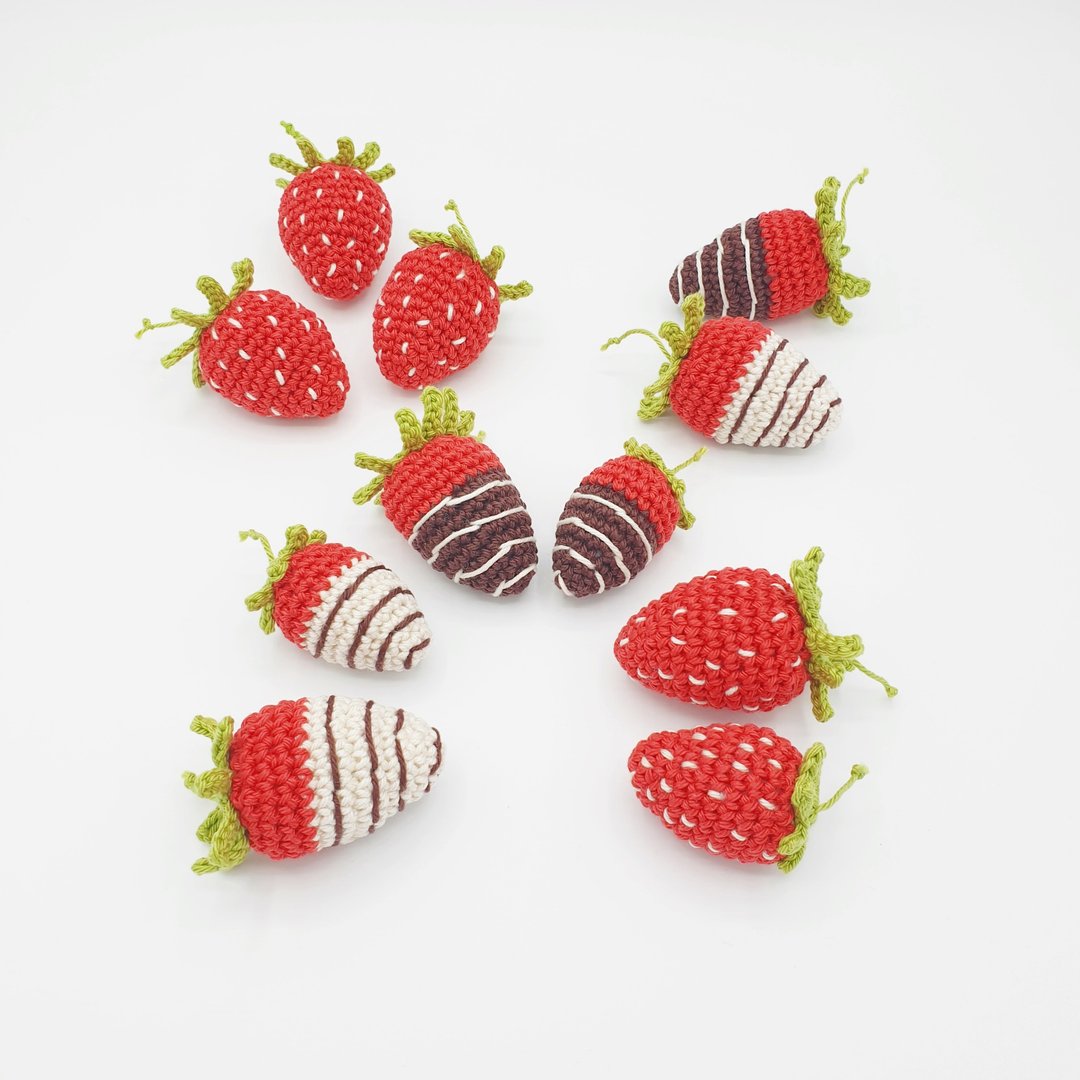 The Perfect STRAWBERRY 2 Sizes | Amigurumi Fruit Crochet PATTERN PDF - 手工艺教程/工具书 - 其他材质 