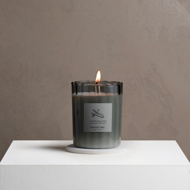 芳疗香氛/ 曜黑天然香氛工艺蜡烛 圣木&焚香草 净化驱邪 - 蜡烛/烛台 - 蜡 黑色