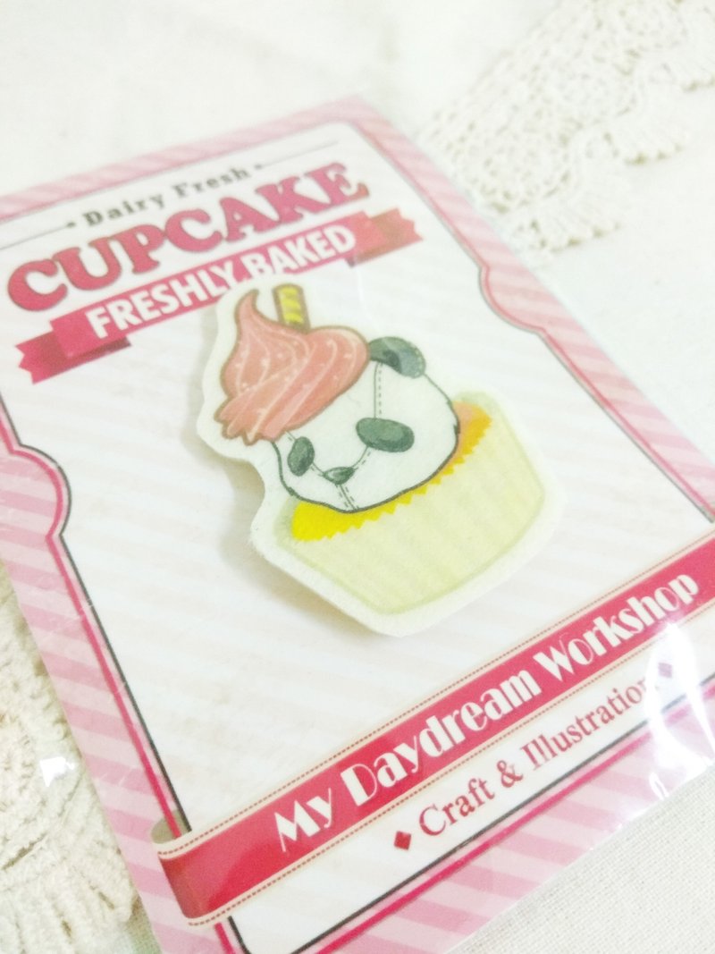 My Daydream Workshop 别针 徽章 襟章 - 胸针 - 其他材质 多色