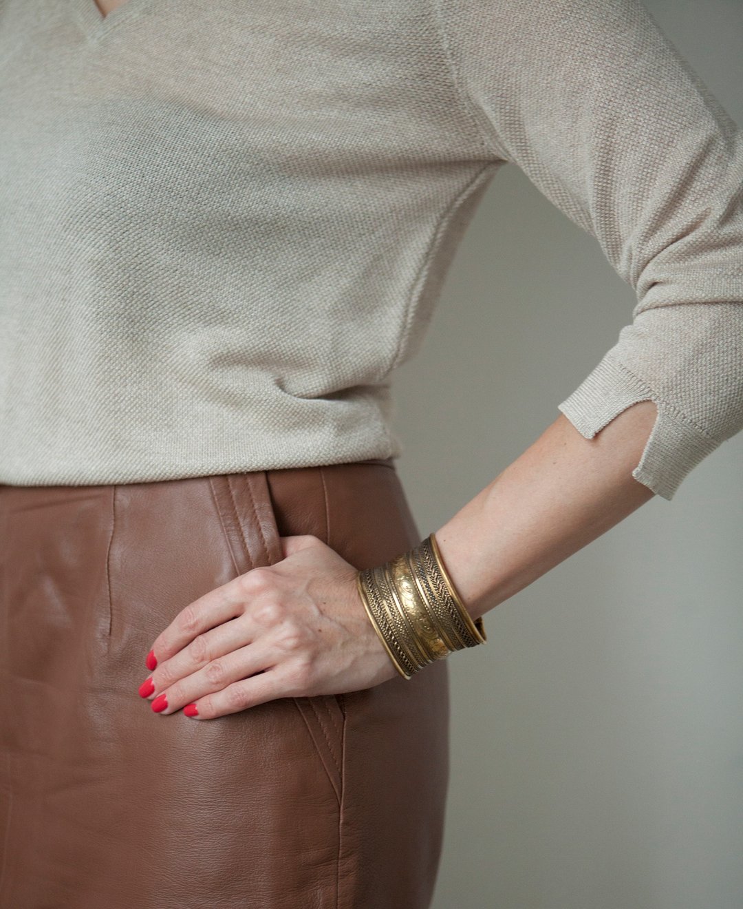 Wide cuff bracelet, Cuff bracelet, Wide bracelet, Gold bracelet, Ethnic bracelet - 手链/手环 - 其他材质 金色