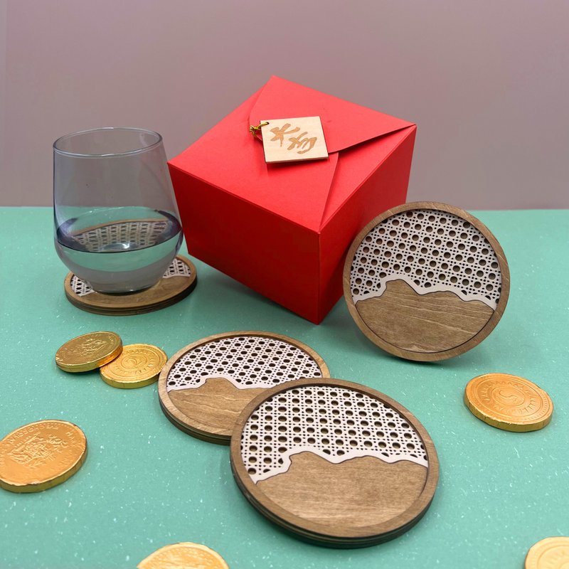 移民礼物 藤编通花图案系列 - 杯垫套装 - 杯垫 - 木头 