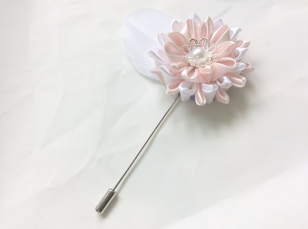 羽毛粉红缎带花胸针 - 胸针 - 丝．绢 粉红色