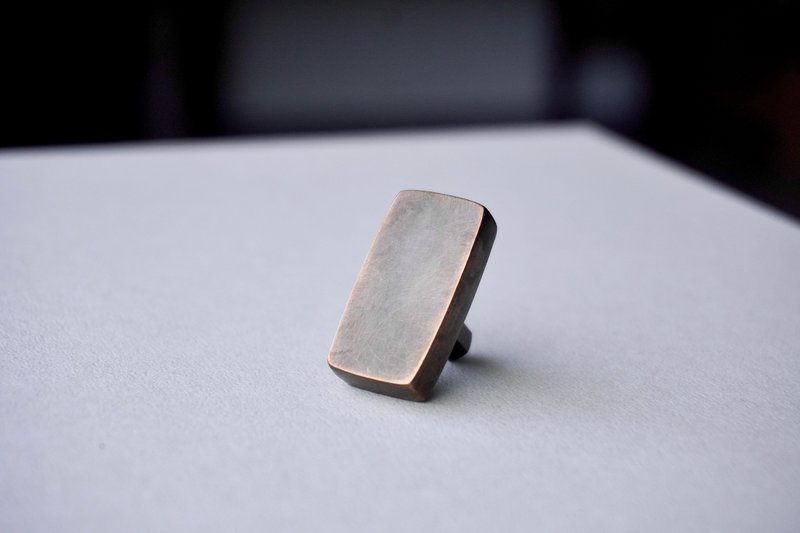 黄铜染黑长方形挂钩 - 衣架/挂勾 - 铜/黄铜 黑色