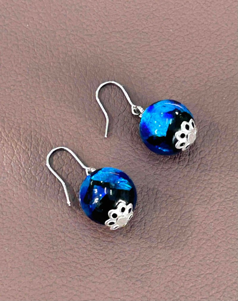 萤光玻璃耳环 医疗级不锈钢 来自冲绳直送 - 耳环/耳夹 - 玻璃 蓝色