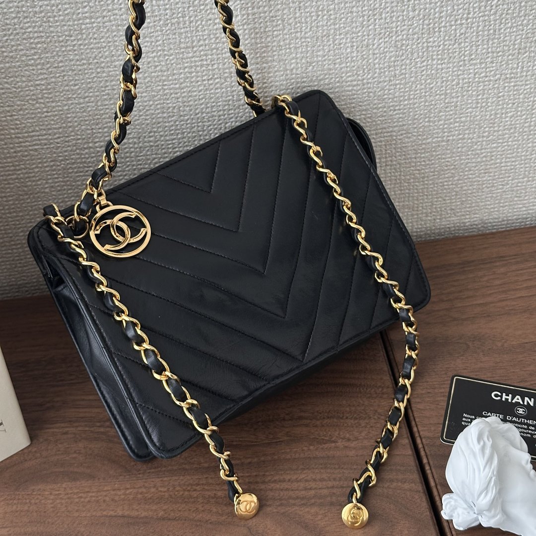CHANEL 香奈儿 羊皮 链条肩背包 - 侧背包/斜挎包 - 真皮 黑色
