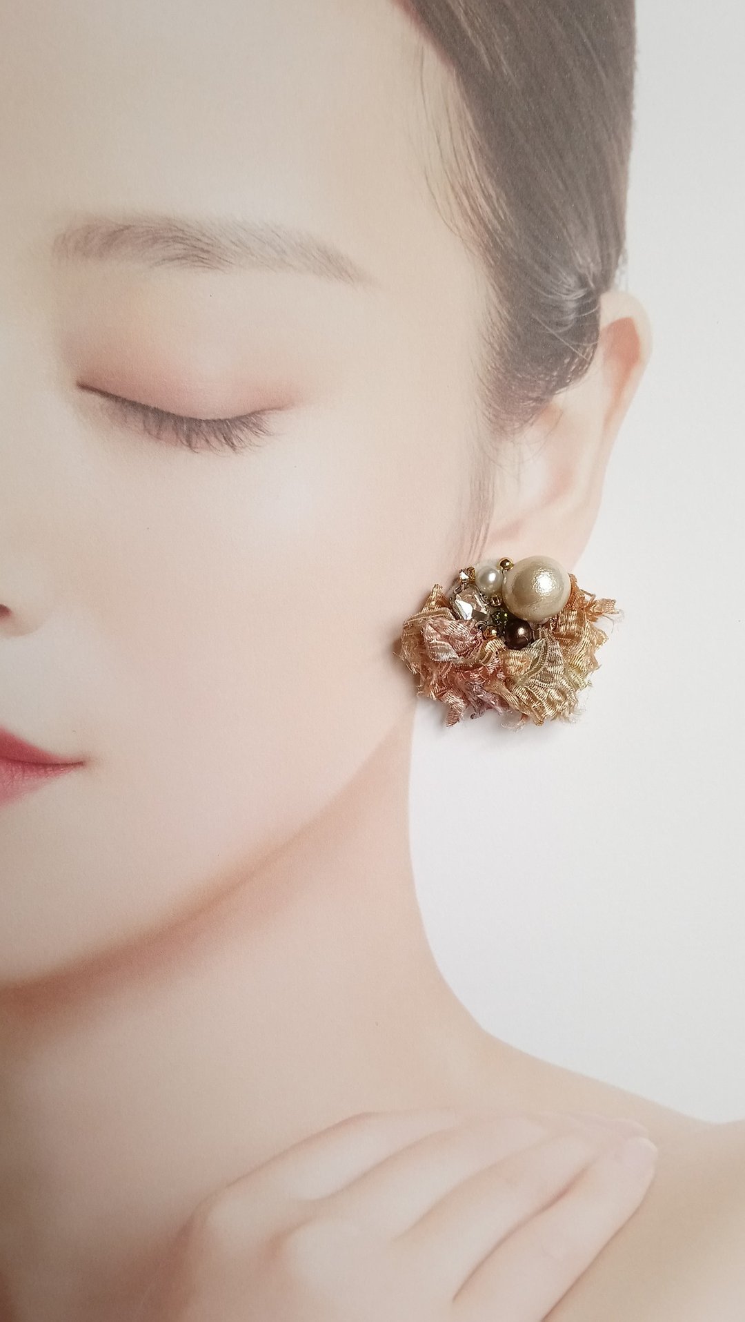 Japanese yarn earrings - 耳环/耳夹 - 聚酯纤维 粉红色